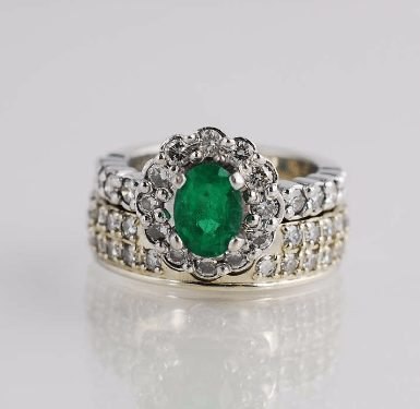 emerald flushing engagement ring