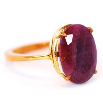 Right angle profile and details of The Queen Jacobs, a unique cocktail ring made with 18k yellow gold and 3 carat ruby custom made by Abby Sparks Jewelry.